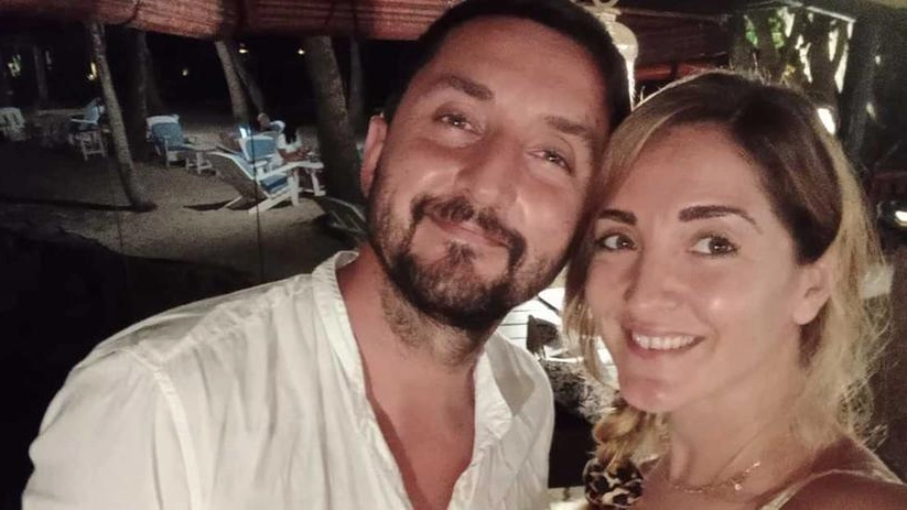 Sandro Sintuzzi e Donka Todorova Taneva, bloccati alle Seychelles