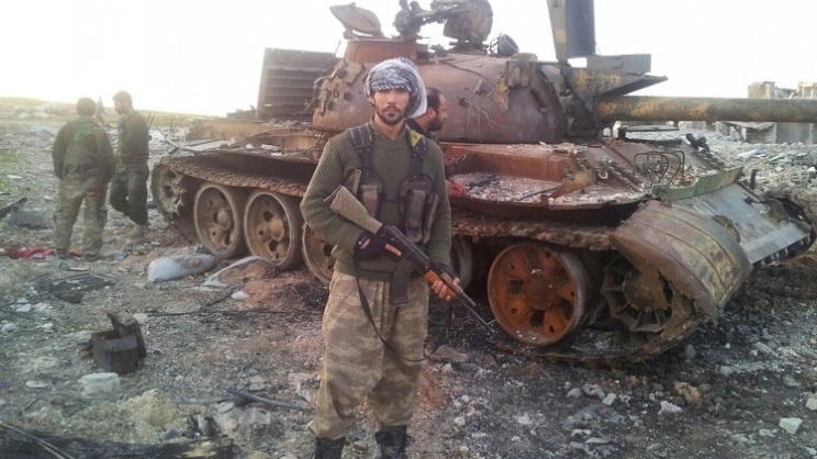 Karim Franceschi guida una brigata internazionale per liberare Raqqa