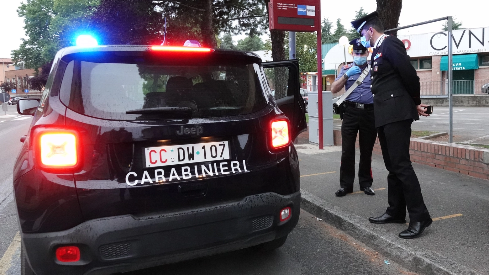 I carabinieri hanno dovuto usare lo spray urticante per fermarlo (foto d'archivio)