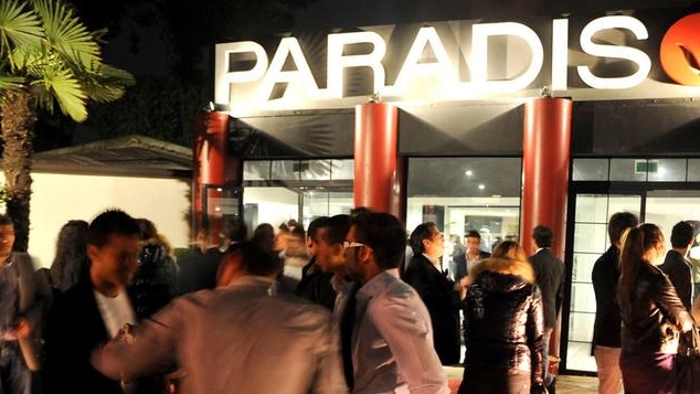 Una foto storica della discoteca Paradiso a Rimini