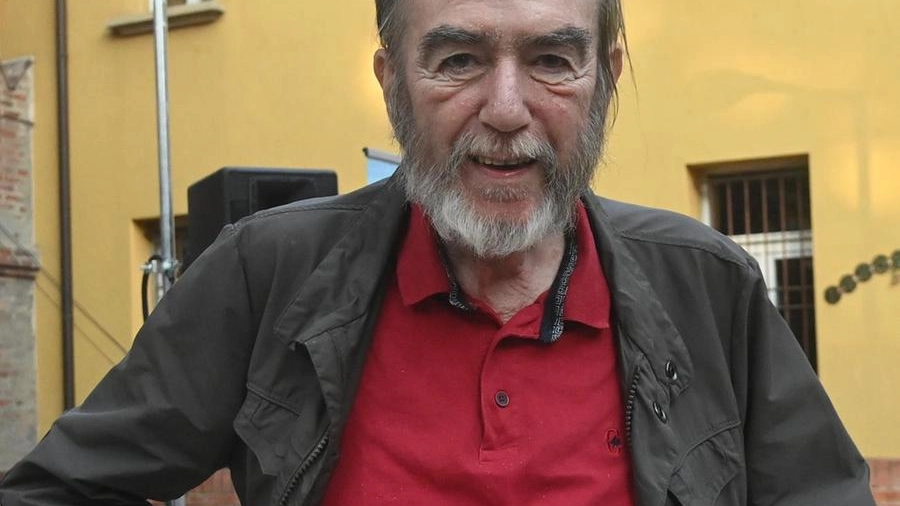 Valerio Evangelisti, 69 anni, era nato e viveva a Bologna