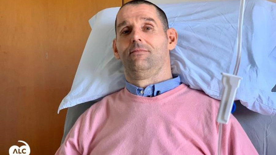 Federico Carboni, 44 anni, per tutti 'Mario' è il primo caso di suicidio assistito (Ansa)