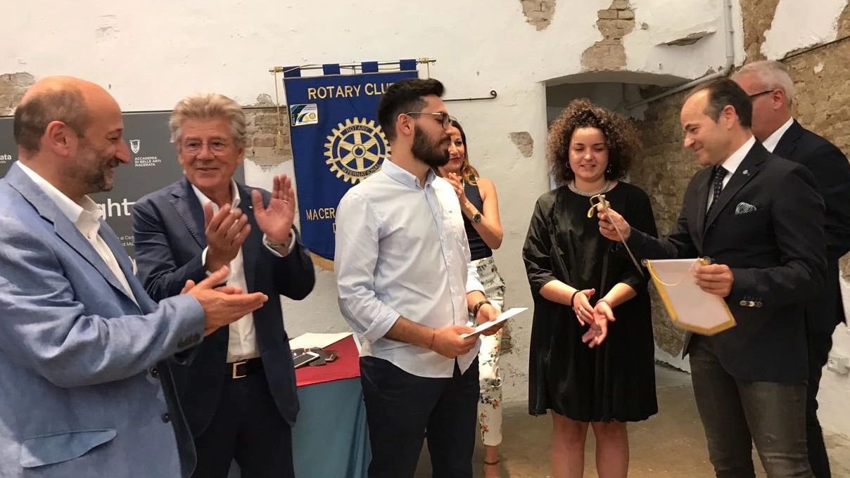 Macerata, Rotary e Comune premiano due studenti dell’Accademia di belle arti