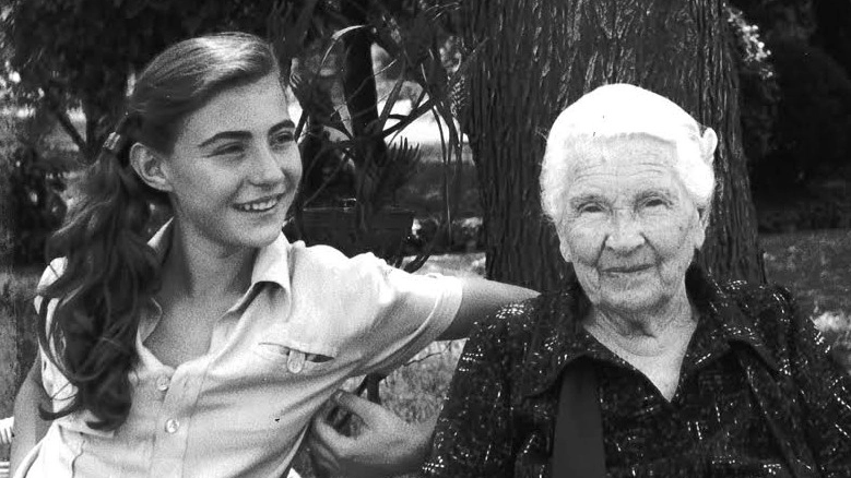 Edda Negri con nonna Rachele Mussolini a Villa Carpena