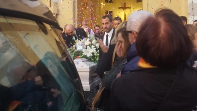 Calcinelli, il funerale di Patrick Ceccomarini 