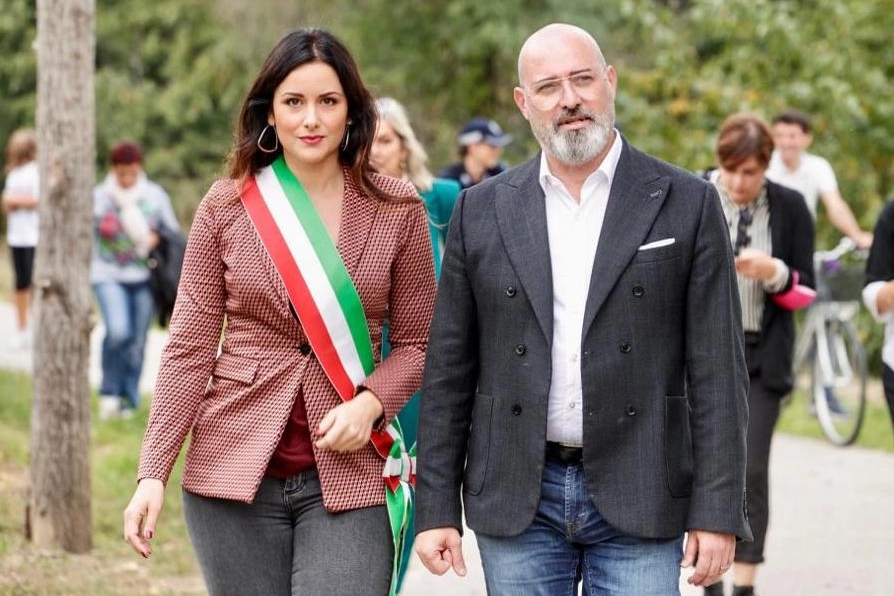 La sindaca Isabella Conti e il presidente della Regione Stefano Bonaccini