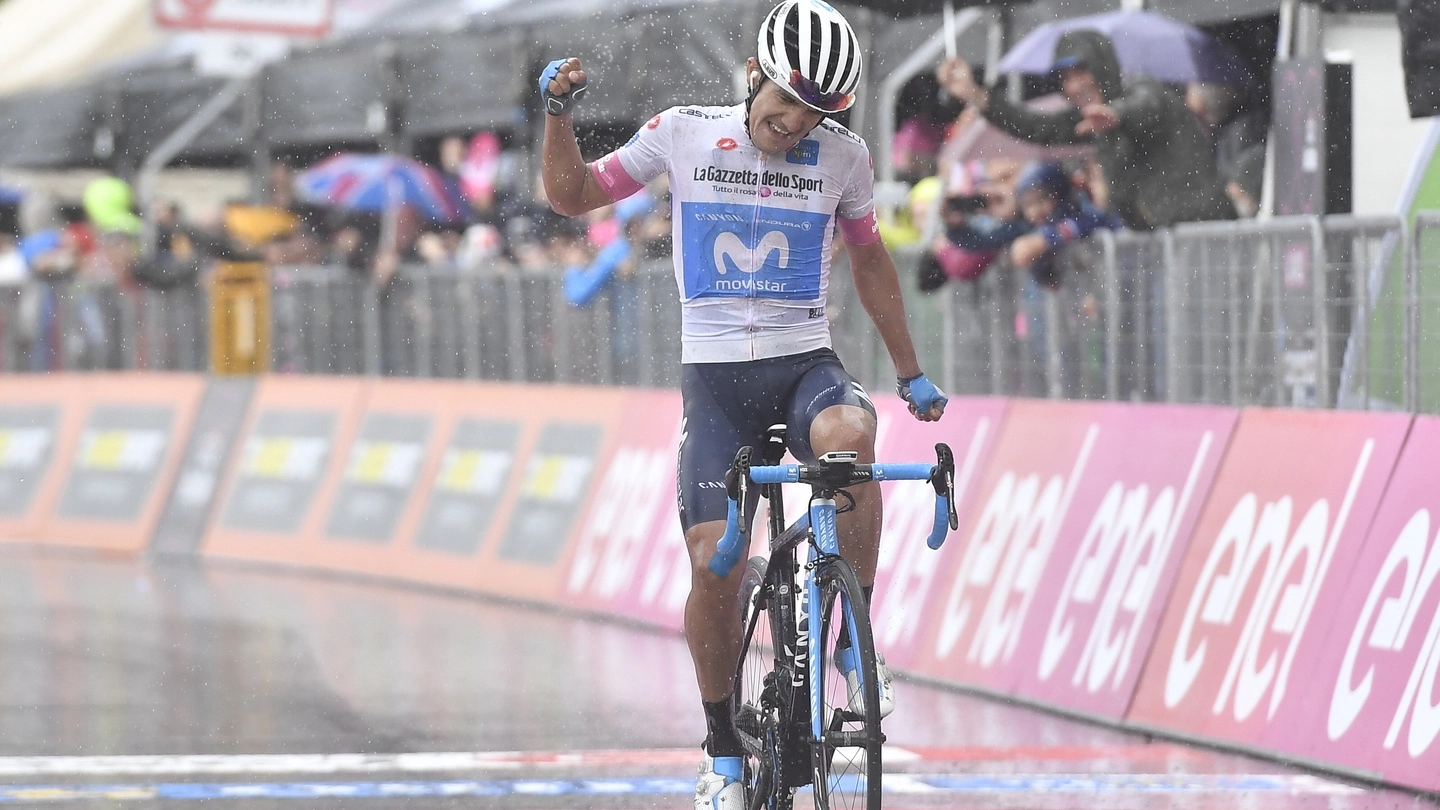 Giro d'Italia 2018, Carapaz vince a Montevergine (LaPresse)