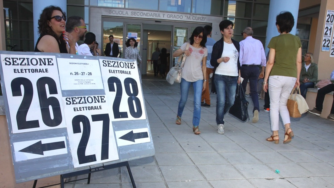 San Benedetto del Tronto sceglie il sindaco al ballottaggio (foto Sgattoni)