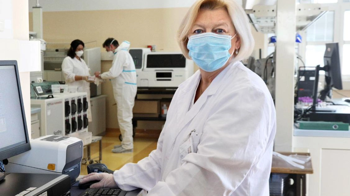 Tiziana Lazzarotto dirige la Microbiologia del Policlinico Sant’Orsola