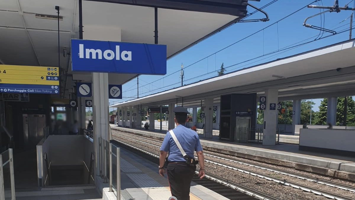 Salvata una persona alla stazione di Imola