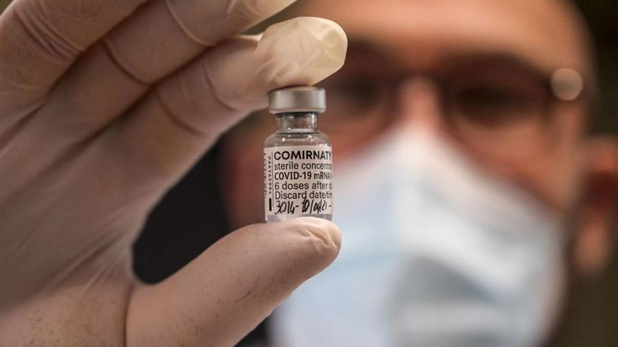 Iniziano le vaccinazioni covid della fascia 50-54 anni