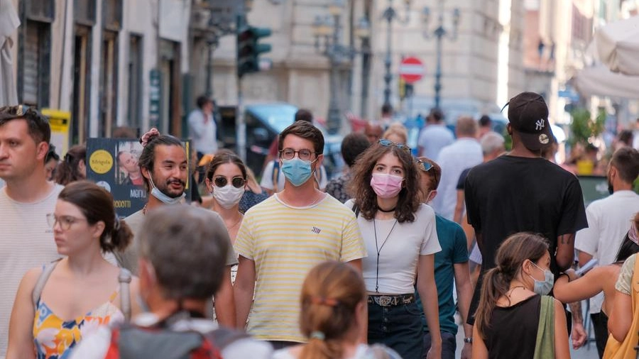 Secondo uno studio dell'Oms solo il 48% degli europei indossa la mascherina