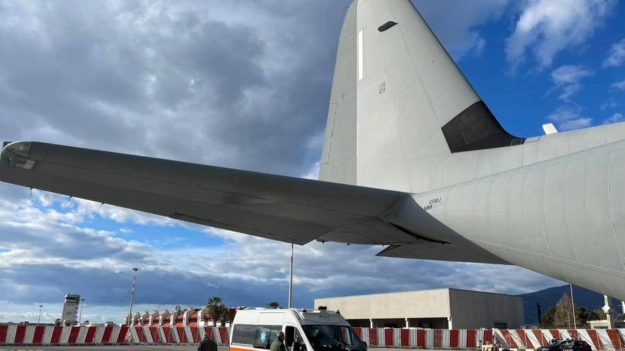 Il C-130 dell'Aeronautica militare che ha trasportato la bimba d'urgenza