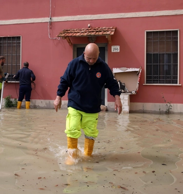 Alluvione, il Pd: "Fd’I si sostituisce al governo"