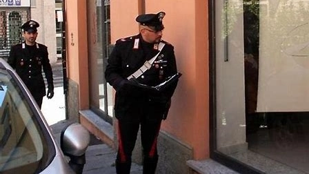 I carabinieri in azione dopo la spaccata 
