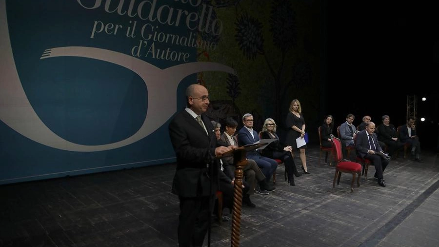 La cerimonia di consegna dei premi al Giornalismo d’autore che si è tenuta al teatro Alighieri. Premiati inviati in Ucraina