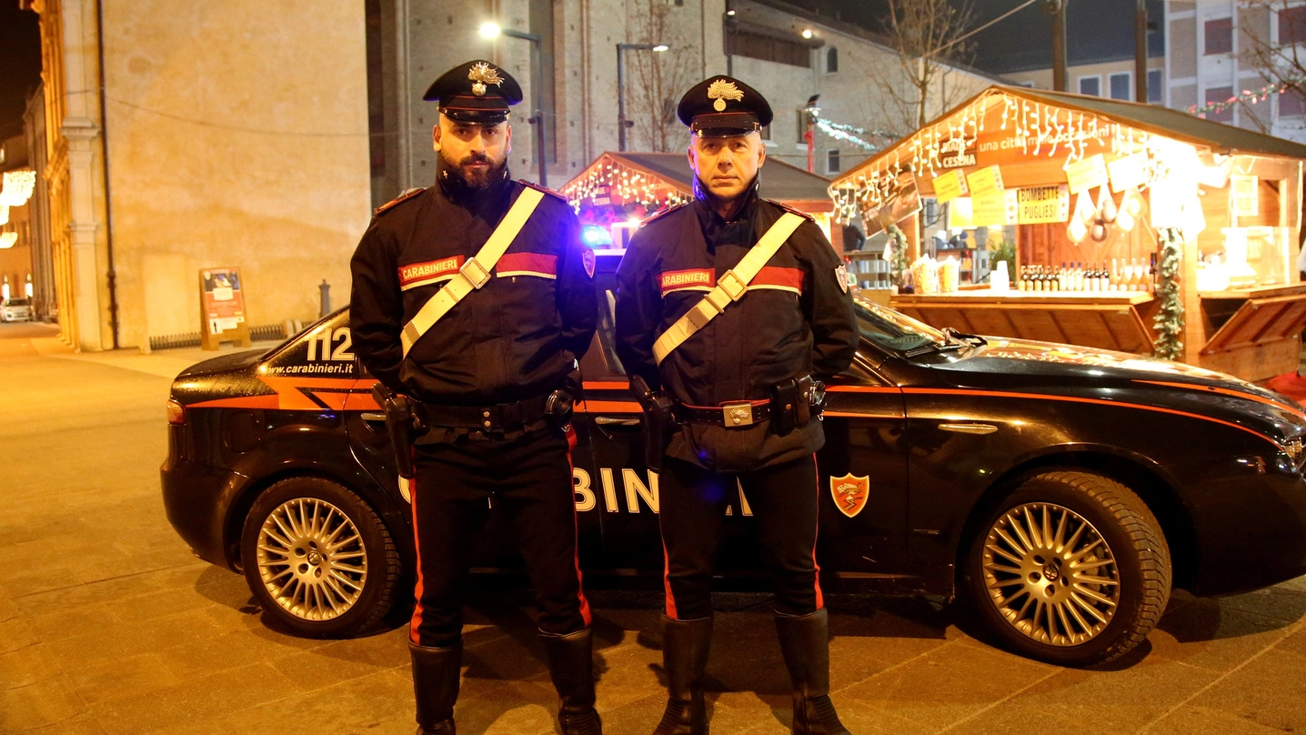 Sono intervenuti i carabinieri che stanno indagando e sperano di essere aiutati dalle immagini di qualche telecamera