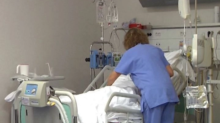 Il paziente è ricoverato nel reparto di malattie infettive dell’ospedale di Rovigo