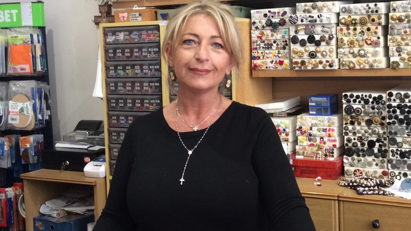 Valeria Giannelli, titolare del negozio di accessori ‘L’arcolaio’