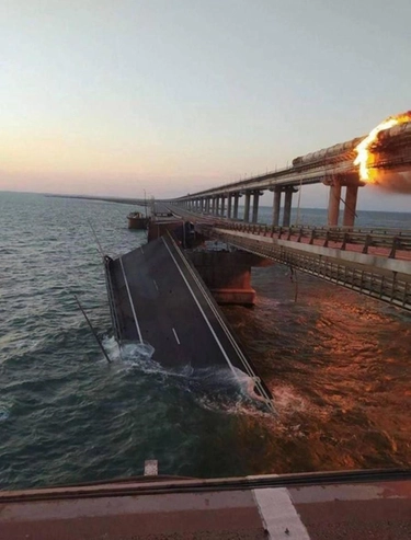Ponte di Crimea, il collegamento di 18 km voluto da Putin