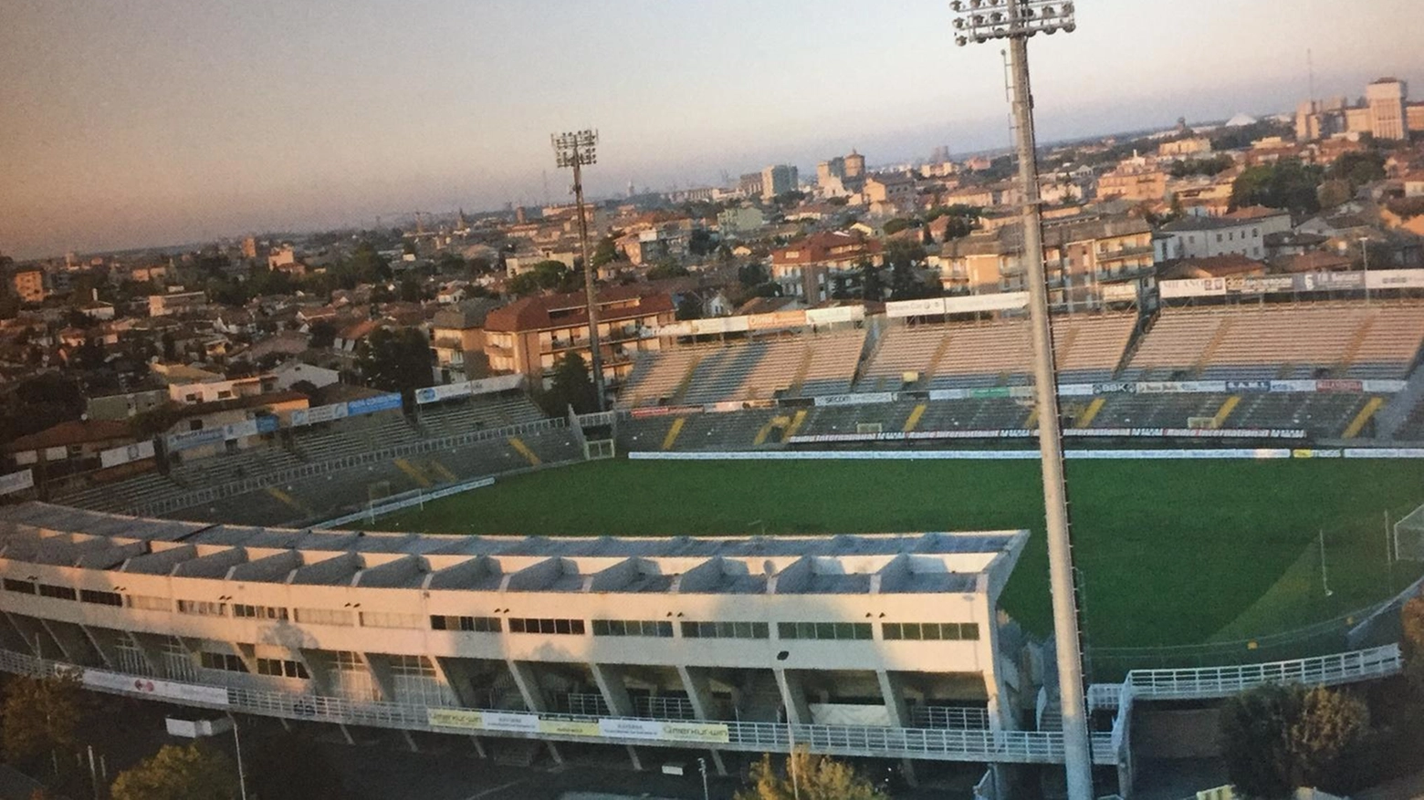 Il Bologna potrebbe giocare allo stadio di Ravenna (Foto Dire)