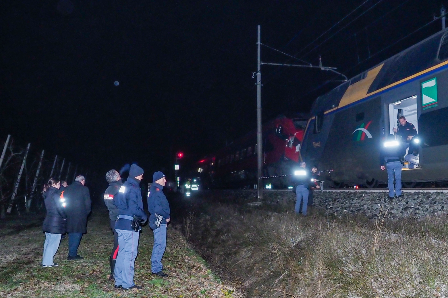 Lo scontro tra un Frecciarossa e un treno regionale è avvenuto ieri sera nel territorio di Faenza