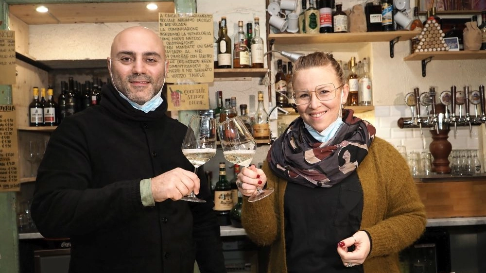 Alfonso Marazzo e Sara Longhi del bar 'Senza nome' (foto Schicchi)