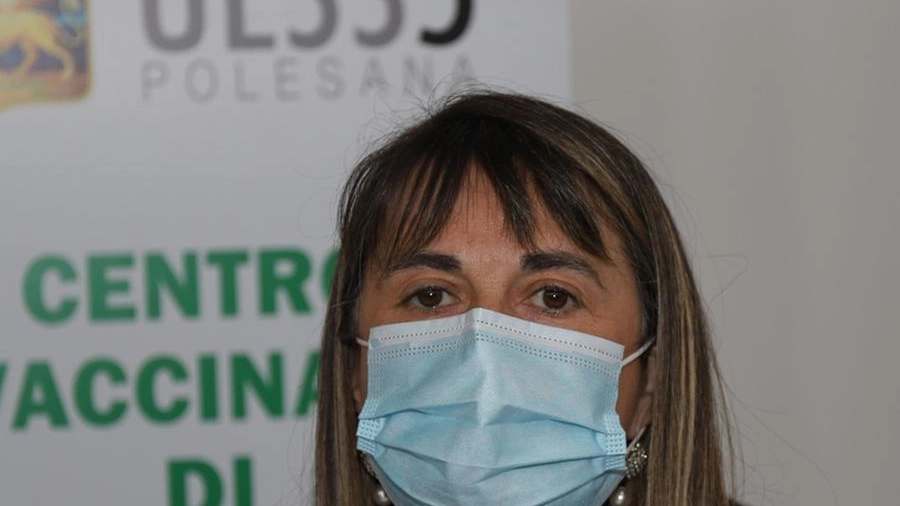 Patrizia Simionato, direttore generale dell’Usl, ha firmato undici lettere di sospensione