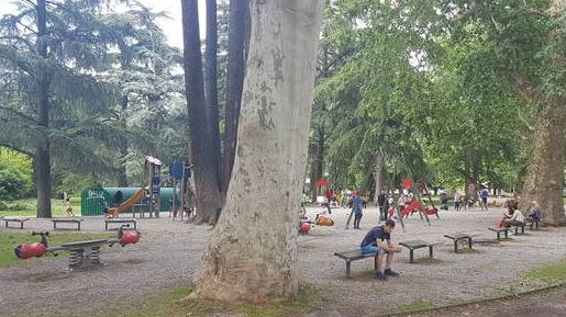 L'area giochi al parco del Popolo