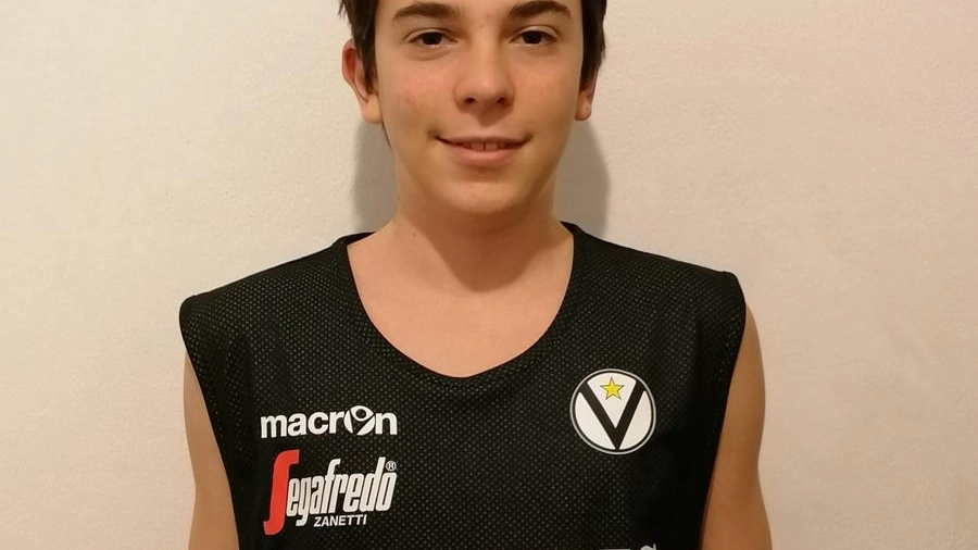 Marco Lelli Ricci, 15 anni, in maglia Virtus