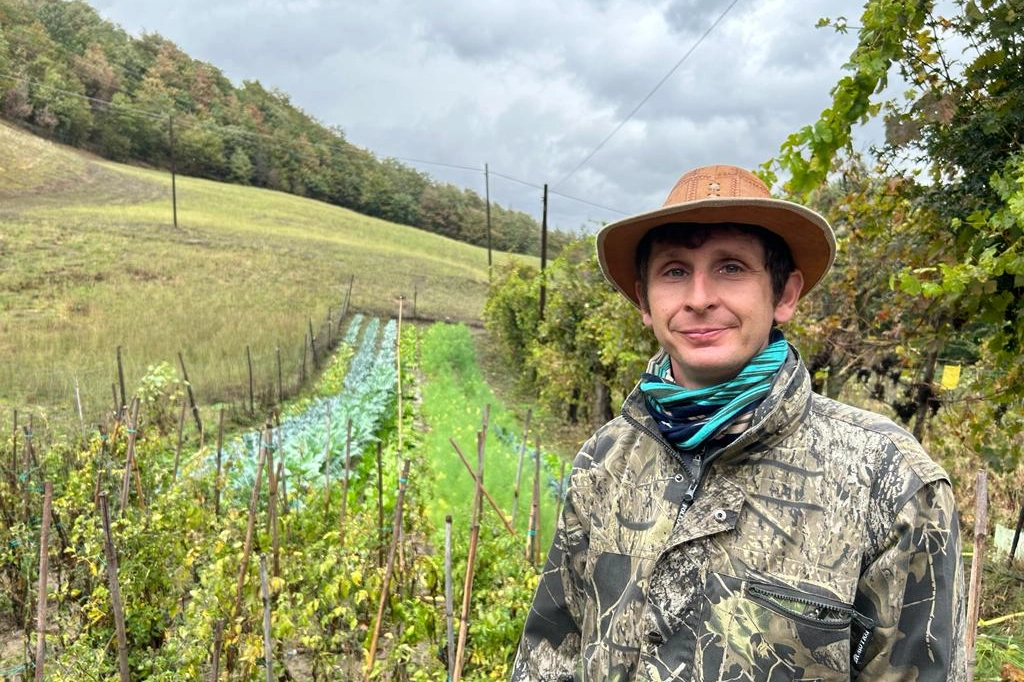 Luca Stanghellini, 40 anni: ha scelto di lasciare la città per coltivare il podere dei nonni sull'Appennino bolognese