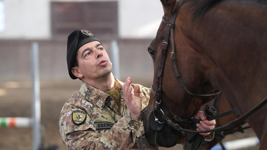 Sessismo in accademia, testimonianze choc: "Cati trattava i soldati come cavalli"