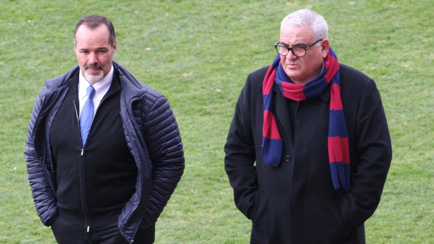 Da sinistra,il chairman del Bologna Joey Saputo e il diesse in uscita Pantaleo Corvino (Schicchi)