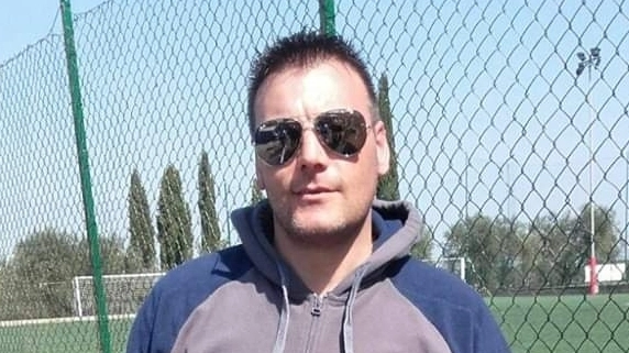 Agostino Medina, operaio di 43 anni 