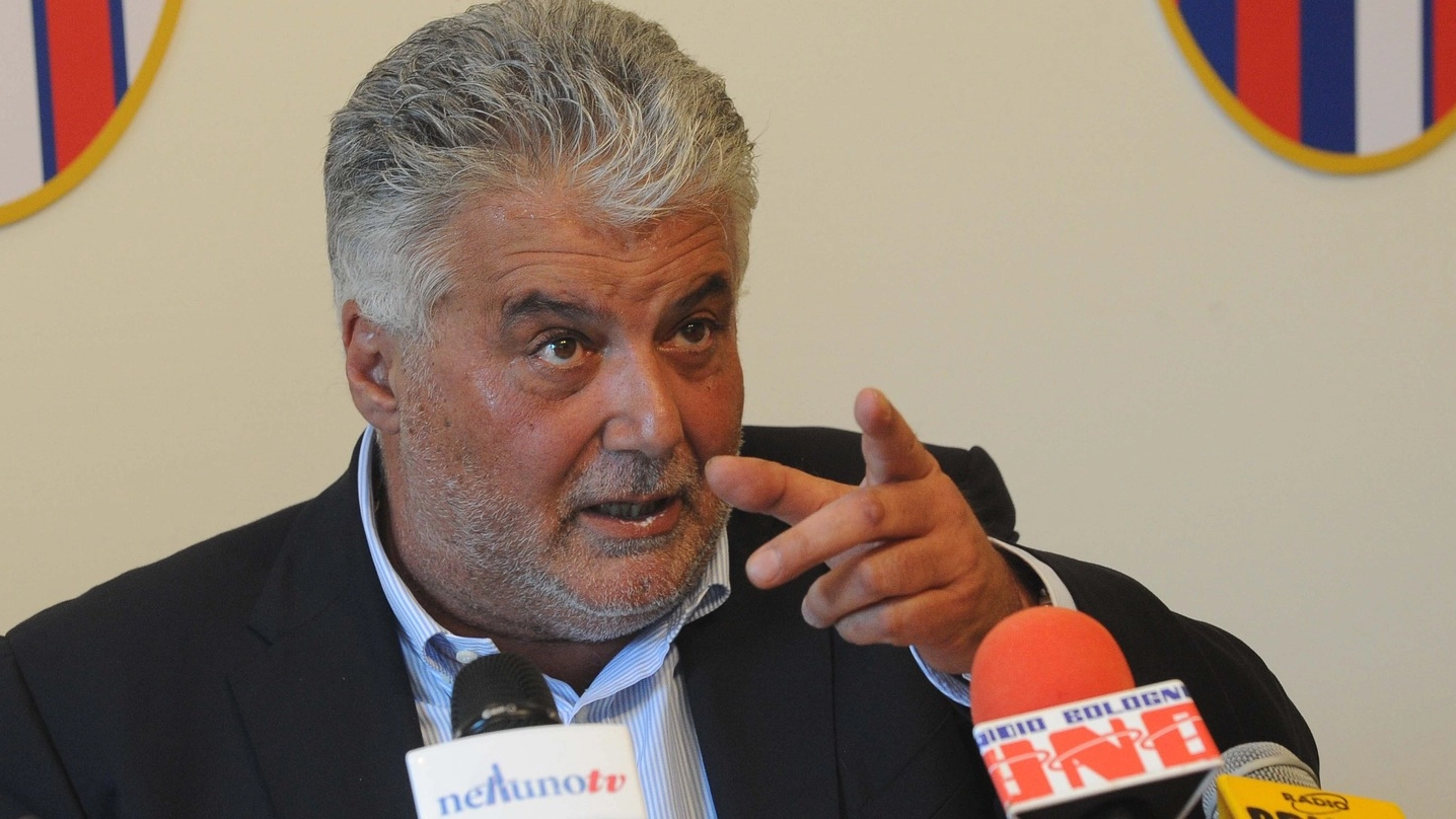 Albano Guaraldi durante una conferenza stampa (foto Schicchi)
