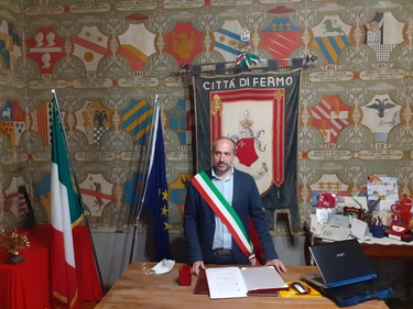 Paolo Calcinaro e il Coronavirus, come sta il sindaco di Fermo. "Interessati i polmoni"