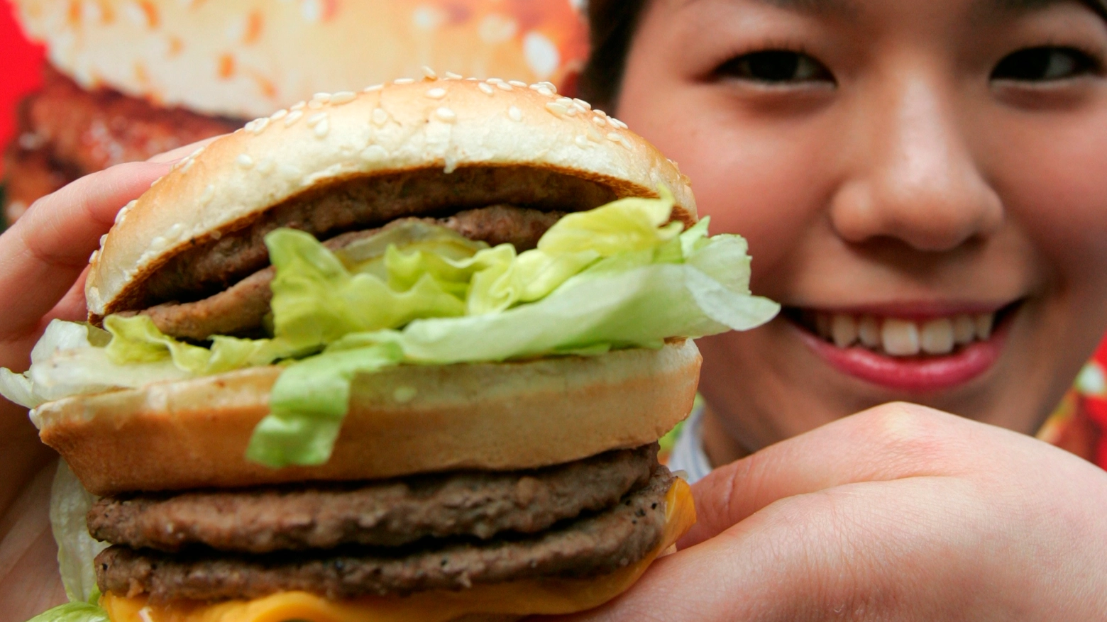 L'hamburger di McDonald's (foto Reuters)
