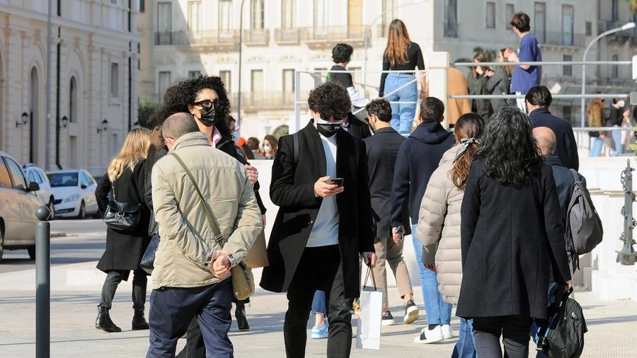 Covid in Italia: le regole per gli spostamenti per fare visita a parenti e amici (ImagoeE)