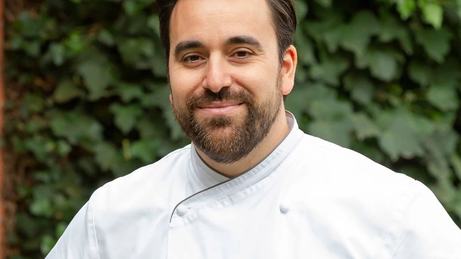 Massimiliano Mascia, chef del San Domenico che ha due stelle Michelin dal 1977