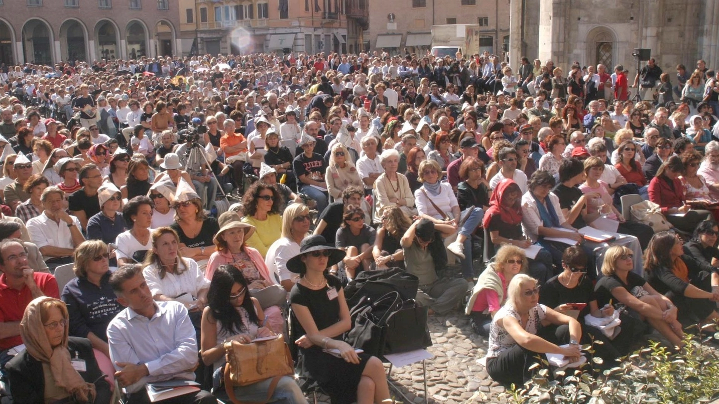 Festival Filosofia, folla in piazza in una delle passate edizioni (FotoFiocchi)