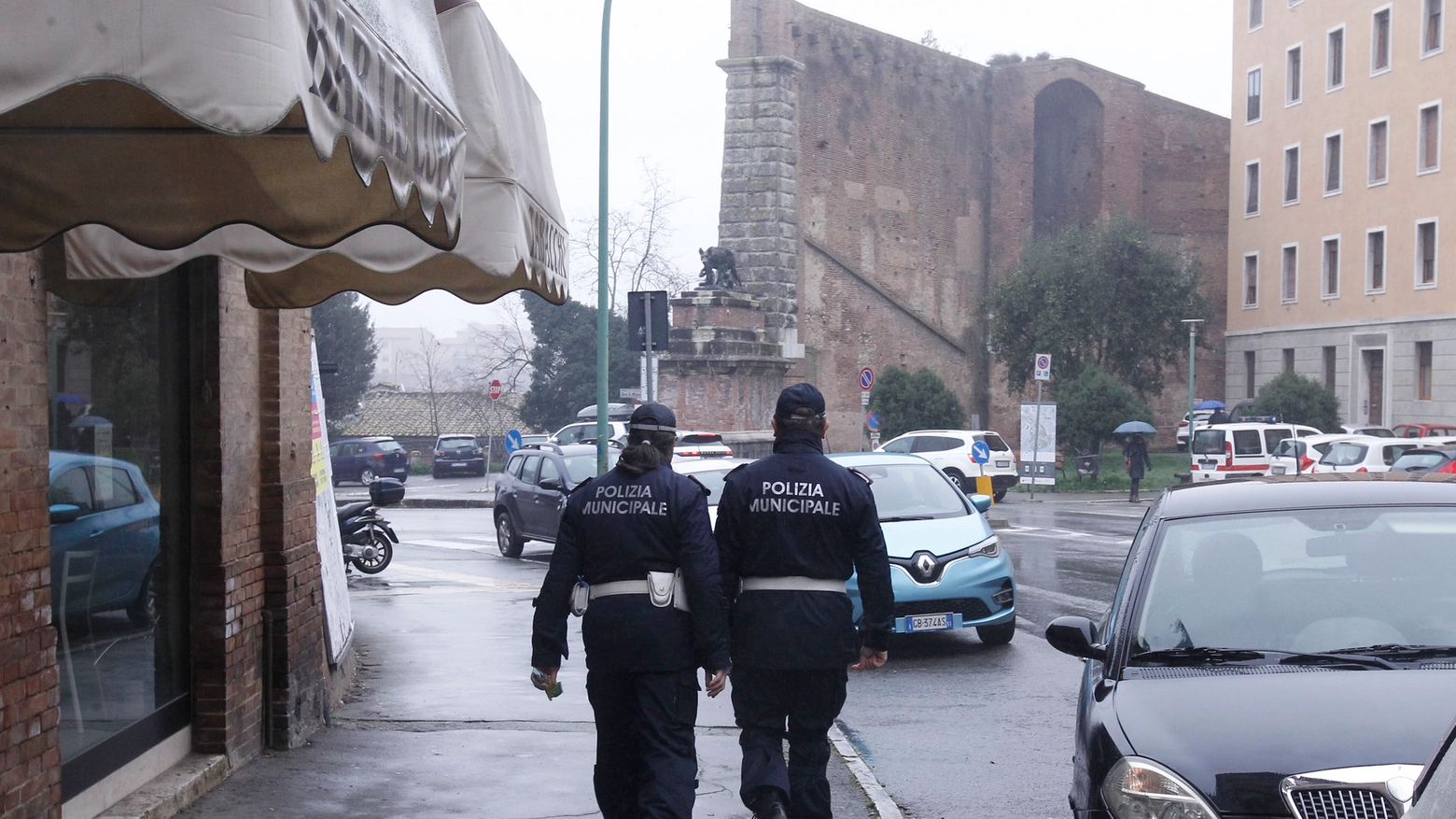 Due agenti feriti da un uomo armato di machete a Pesaro (archivio)