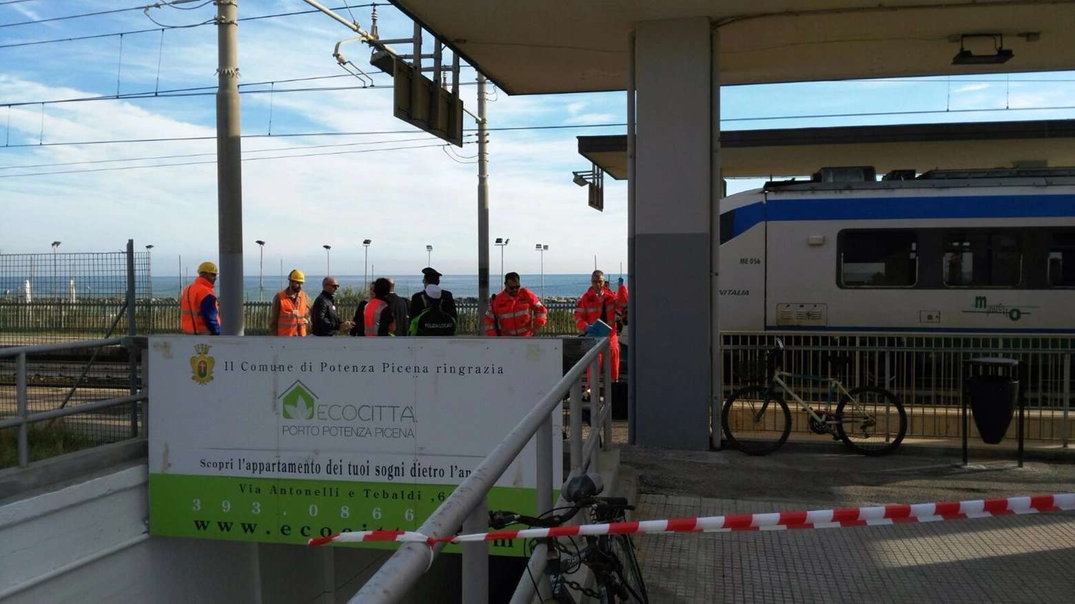 Investimento mortale subito dopo la stazione di Porto Potenza