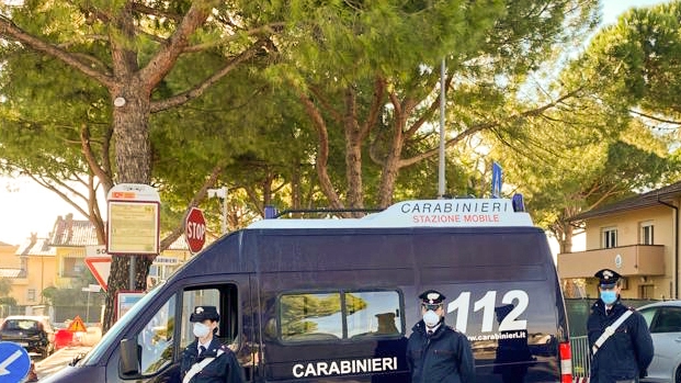 La stazione mobile dei carabinieri che è entrata in servizio ieri a Misano