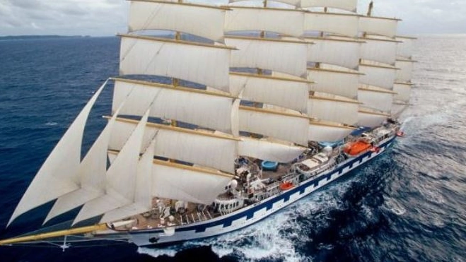 Il veliero che arriverà a Pesaro il 13 agosto: si tratta del Royal Clipper