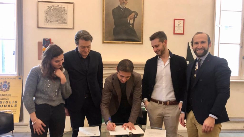 La firma del protocollo tra Fiaip e Comune di Pesaro