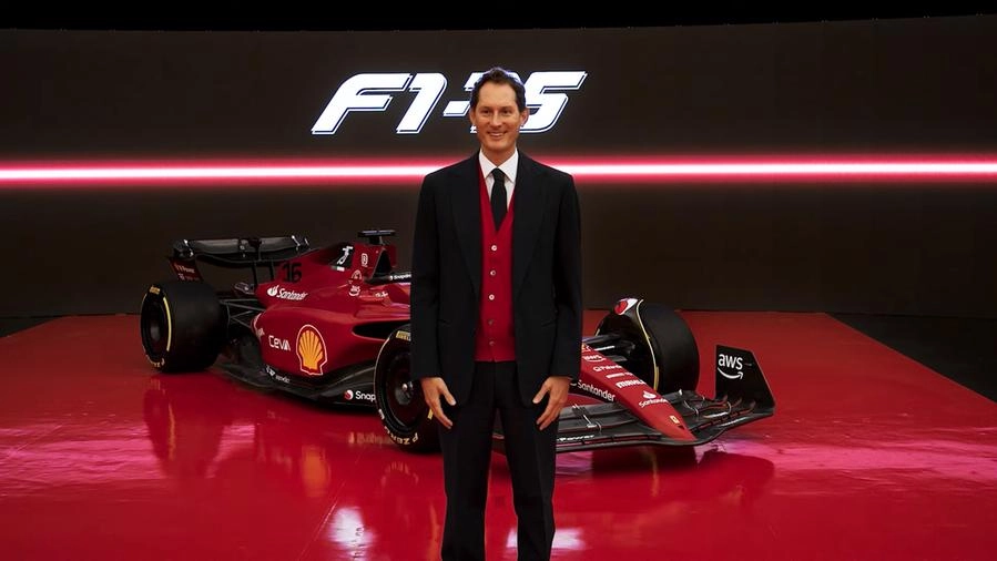 John Elkann, durante la presentazione della F1-75 per il mondiale di Formula 1 del 2022