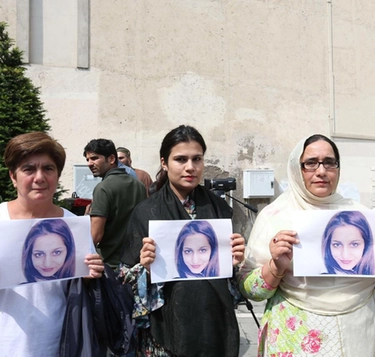 "Ti facciamo fare la fine di Sana Cheema": il racconto choc in tribunale di Amira