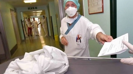 Uno dei pazienti è ricoverato nel reparto di malattie infettive