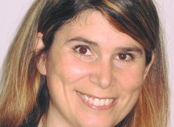 La storia di Costanza Calenda, primo medico donna