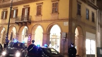 Atti osceni ad Ascoli, intervengono i carabinieri